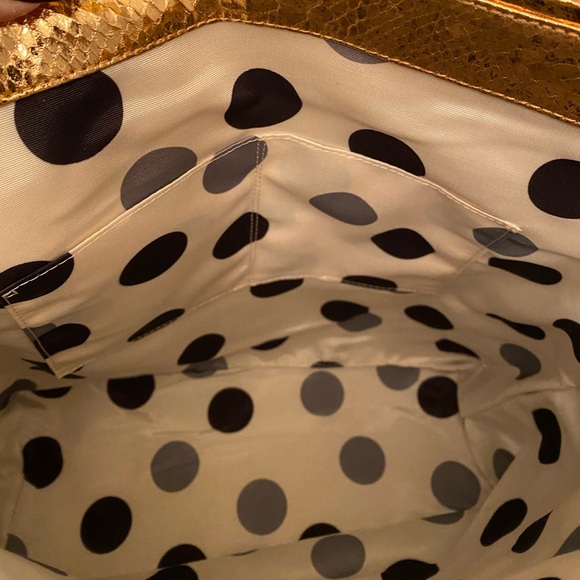 KATE SPADE - Gold Metallic Large Tote - Picture 7 of 7